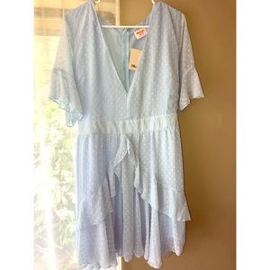 NWT Showpo Tie Back Dress